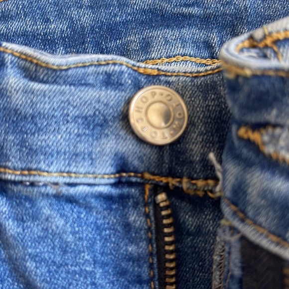 Top shop skinny jeans with rips in the knees - Picture 2 of 2